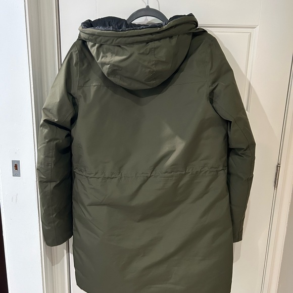 Helly Hansen Women's Olive Parka Jacket - Picture 3 of 3